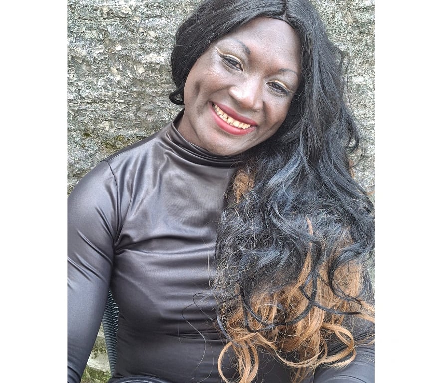Trans Escorts Denbighshire - Wales Llangollen - Denbighshire - Photos for Chloe in llangollen available now and tonight only