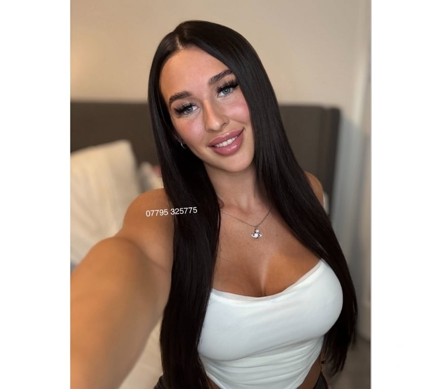 Escorts South Yorkshire Sheffield - Photos for Wapp✔️SLIM BaBy😈QUEEN OF PARTY-24H🍾GFE❗️
