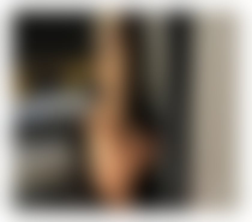 Escorts West Yorkshire Leeds - Photos for ELLY 🥰 incall outcall Party🥶