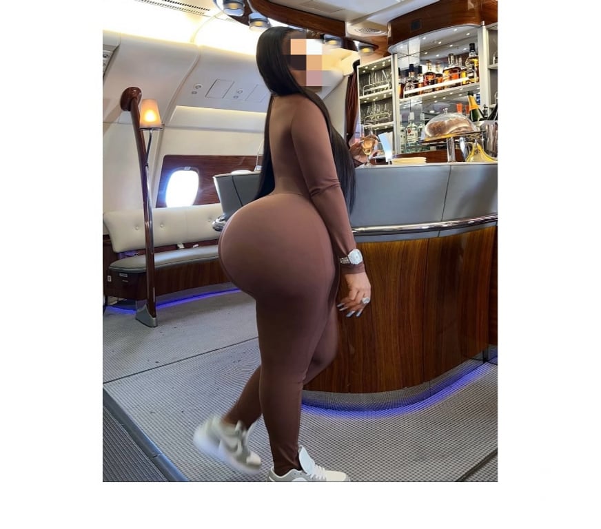Escorts East London Redbridge - Photos for 🍭Sweet chocolate new in town”🍫