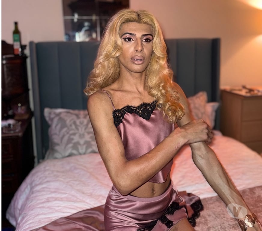 Trans Escorts West Midlands Birmingham - Photos for Indian shy latte