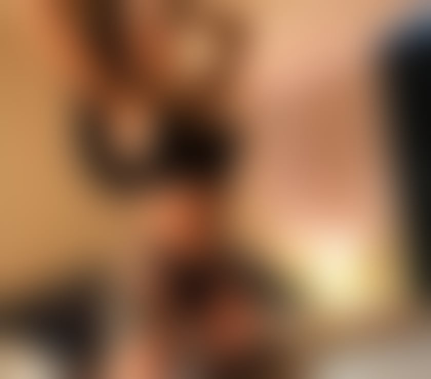 Escorts Edinburgh Edinburgh - Edinburgh - Photos for Latina colombian call me baby party girls 🔥