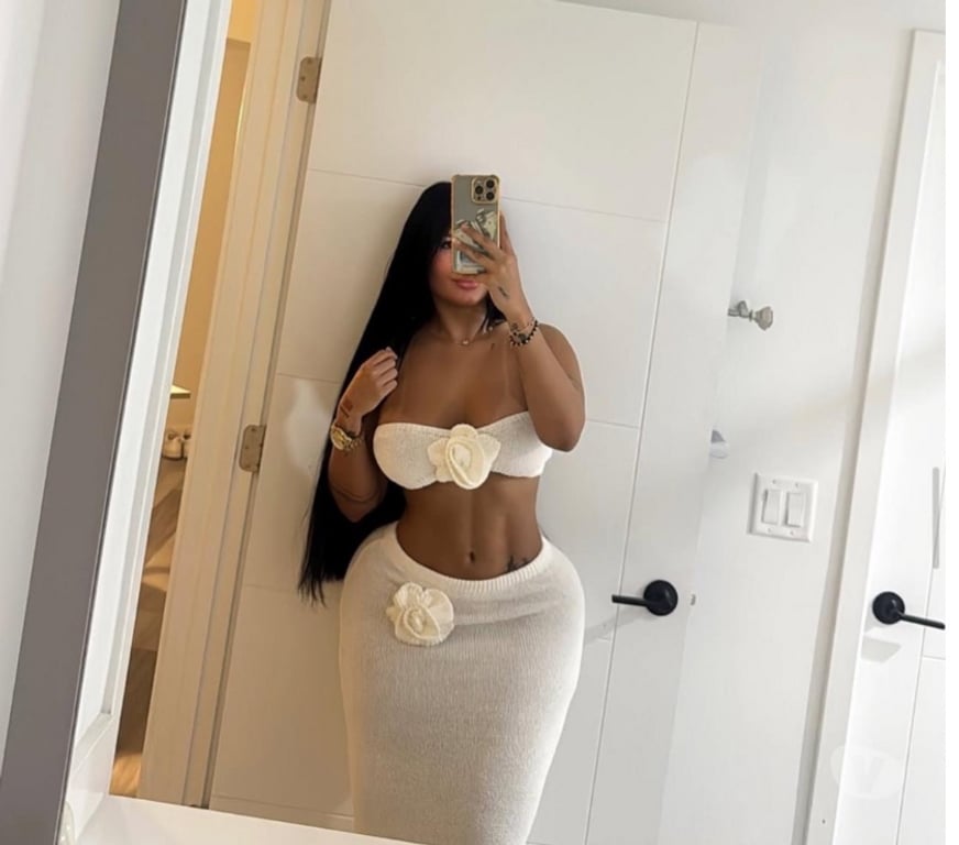 Escorts West Yorkshire Leeds - Photos for PAOLA 🇧🇷 big ass 👅big breasts🔥