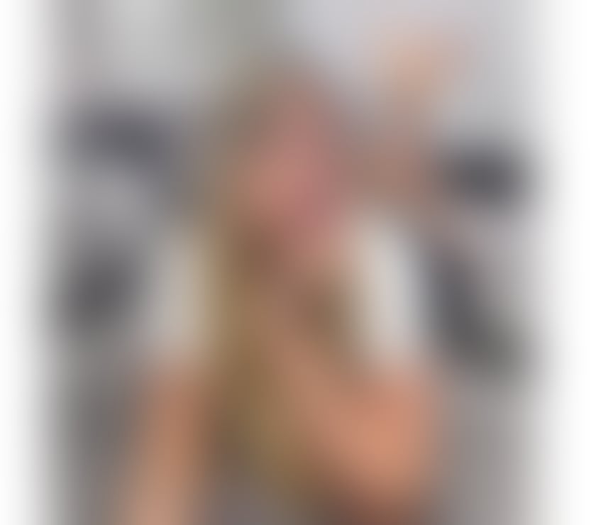 Escorts South West London Vauxhall - South West London - Photos for 🔞Bombshell Party🥂Strap-on lovers?Domination ALEVEL💦