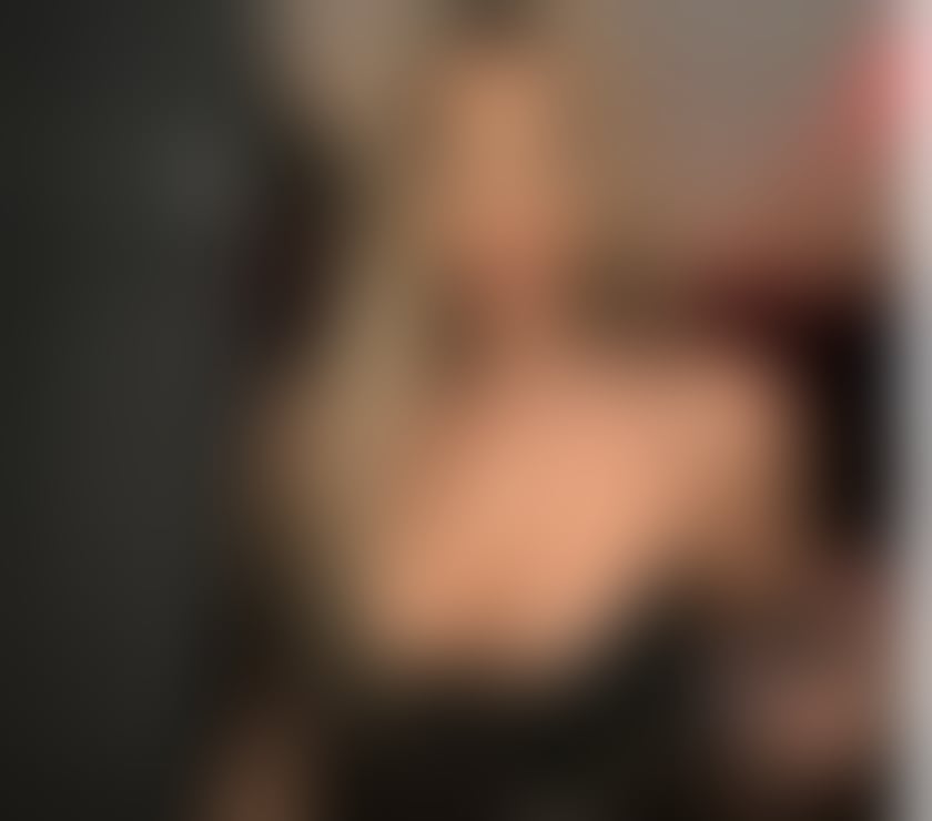 Escorts Surrey Guildford - Photos for Hot girl only outcall x