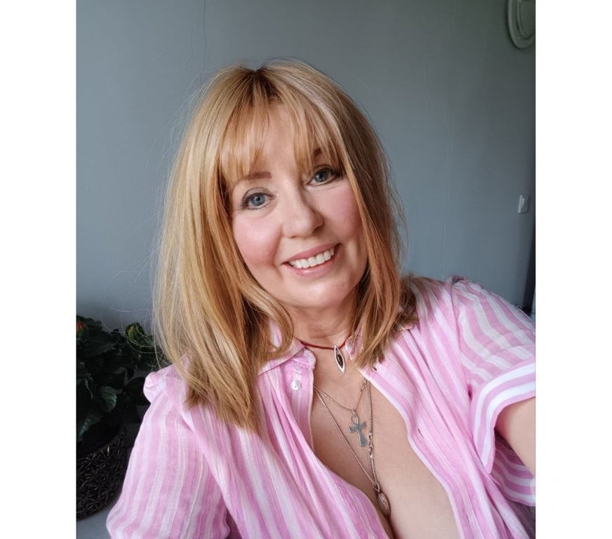 Escorts West Midlands Coventry - Photos for VIVICA - Sexy xxx MATURE Escort in Town xx