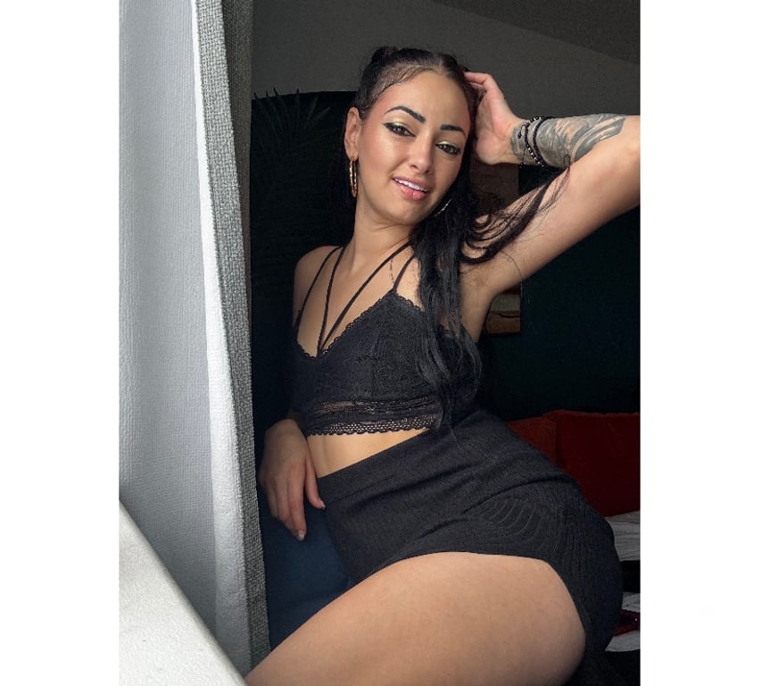 Escorts Kent Gravesham - Photos for Aida ❤️ latino slim girl 🔥🎀