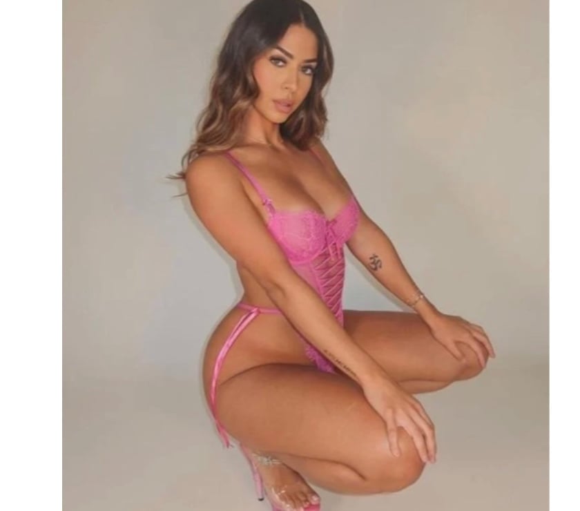 Escorts Gloucestershire Gloucester - Photos for Amanda, the conqueror, ready to fulfill your desires