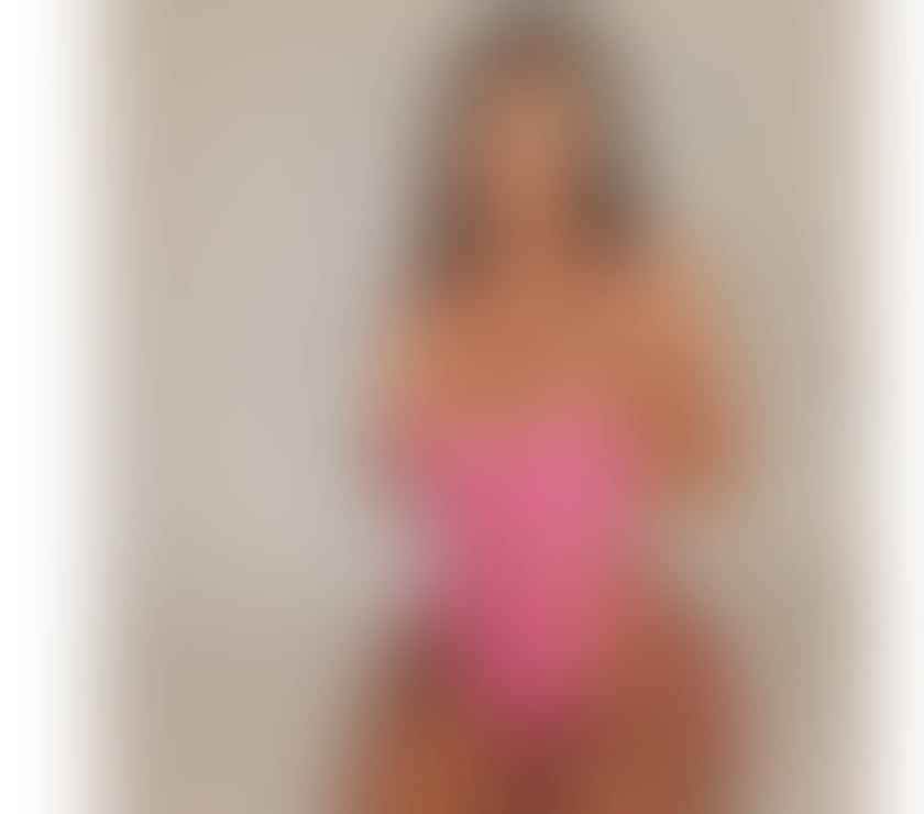 Escorts Gloucestershire Gloucester - Photos for Amanda, the conqueror, ready to fulfill your desires