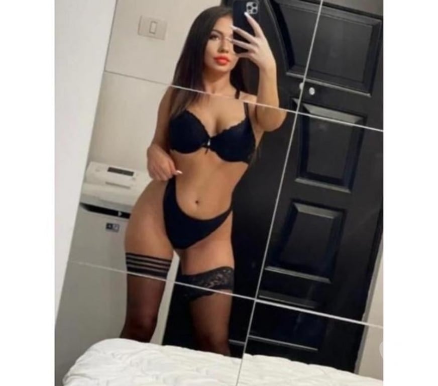 Escorts West Northamptonshire Northampton - West Northamptonshire - Photos for EMMA ❤️ BEST SERVICE 🥵 CALL ME