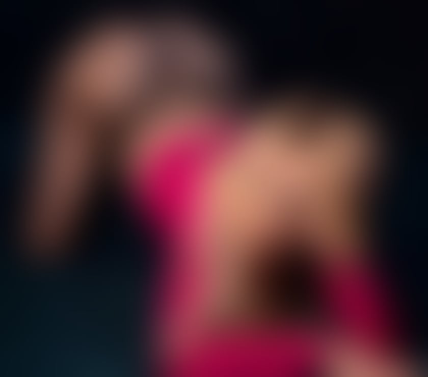 Escorts West Yorkshire Kirklees - Photos for 😈 Party girl 🎉🎉 just outcall 🥰🥳😍