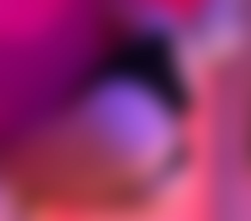 Sexy blonde new in town hot body patricya party 🥂