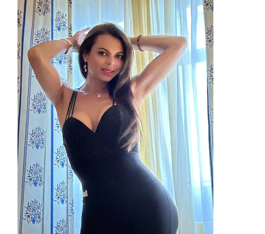 Trans Escorts South West London Earls Court - South West London - Photos for Victoria Lespier 21cm delicious