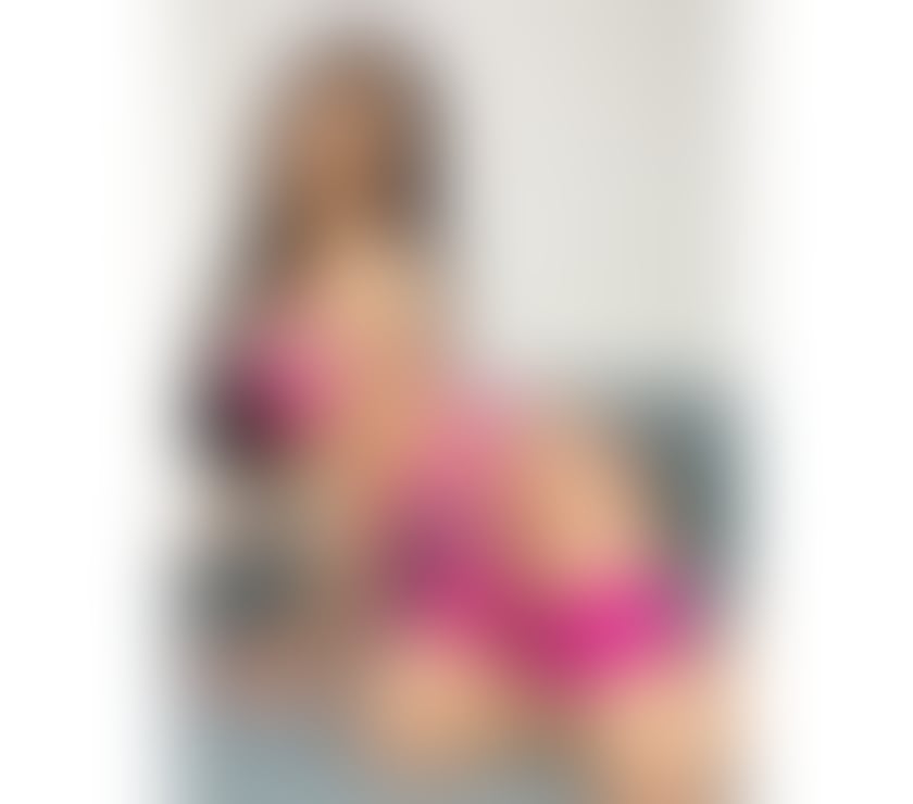 Trans Escorts West Yorkshire Leeds - Photos for 🍑SEXY TRANS XL ISABELA HORNEY🍆🍑🍾🥳