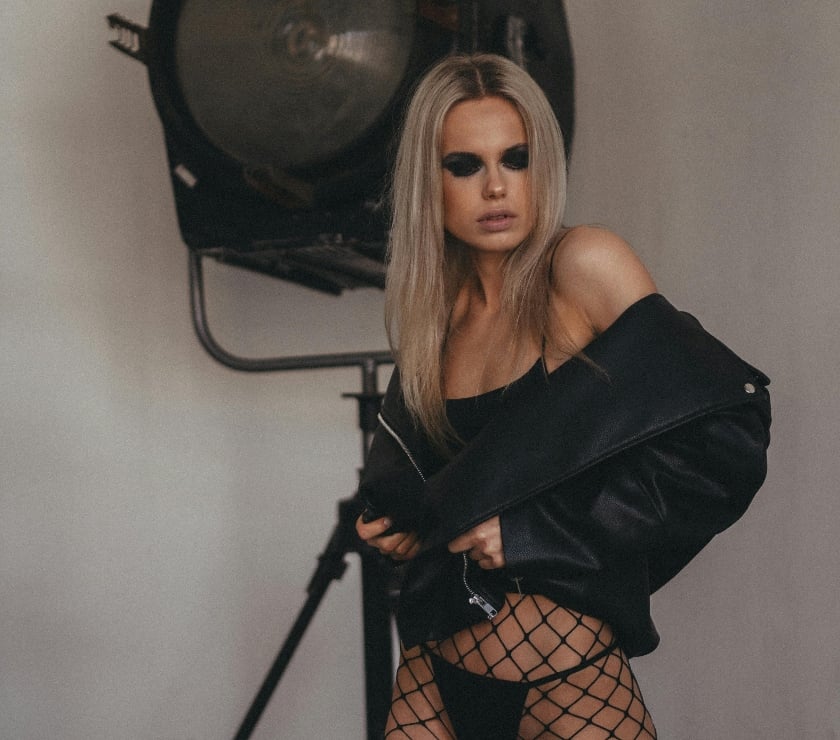 Escorts and Massages Grays Thurrock - Essex - Photos for Simone 24H The Hot neighbour you never had