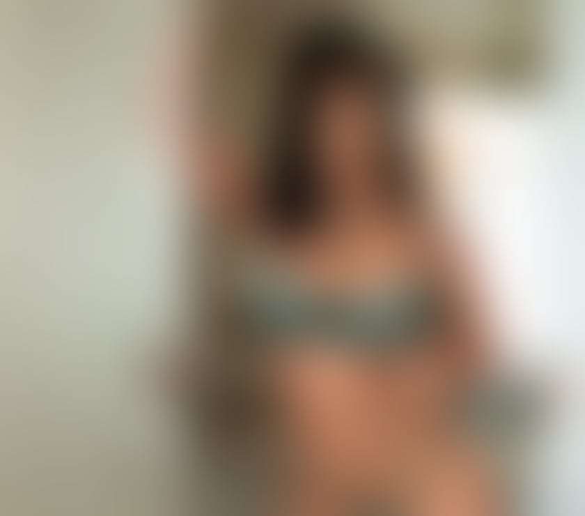 Escorts Essex Thurrock - Essex - Photos for Simone 24H The Hot neighbour you never had