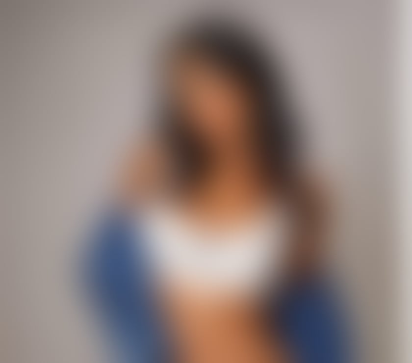  Escorts & Erotic Massage Brentwood Station Brentwood - Photos for Solana HOT as the sun Ready for you 24H