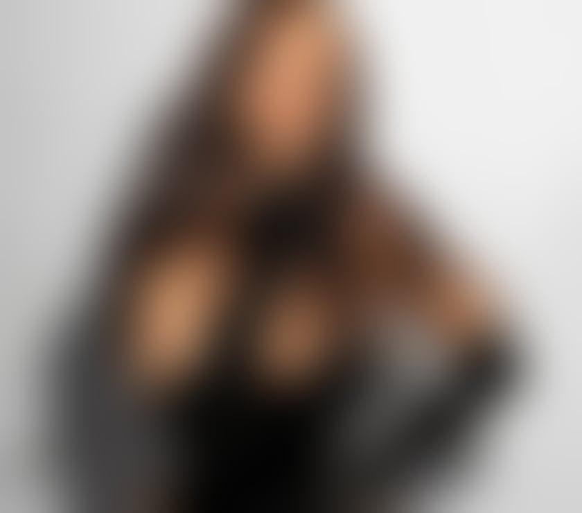  Escorts & Erotic Massage Romford Havering - Photos for 🔥Solana 🔥HOT as the sun Ready 24H [ Whapp for PICS ]