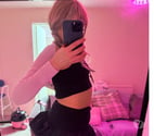 blonde English Bailey x