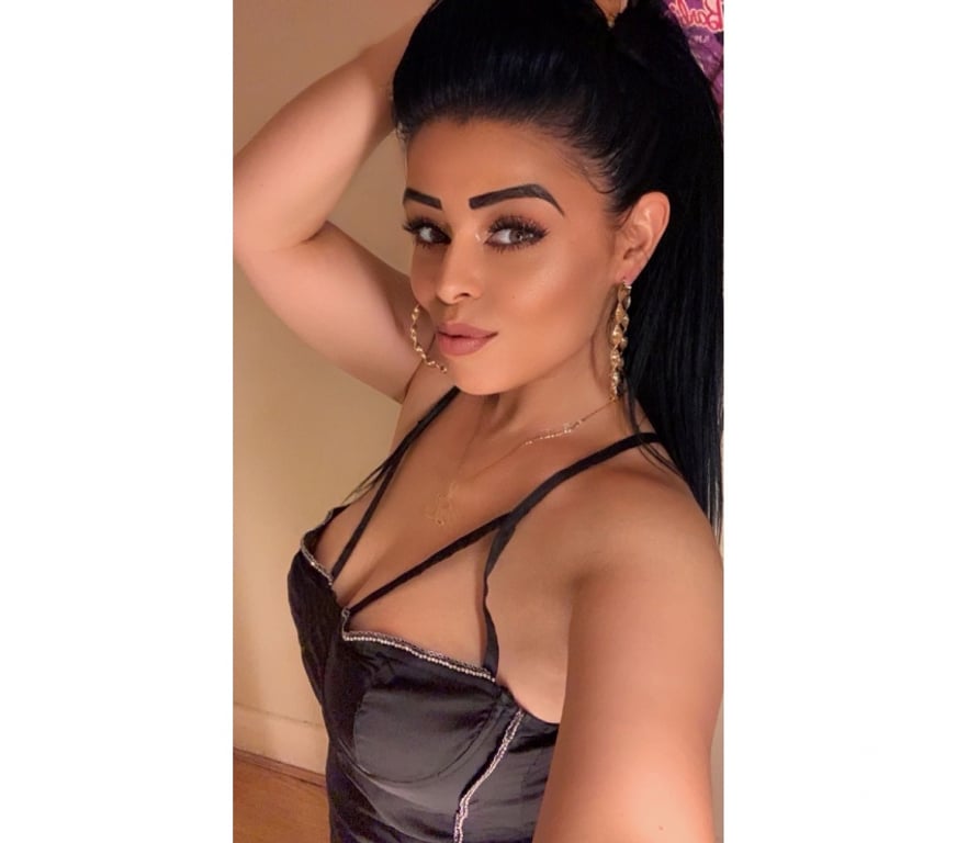Escorts North West London Harrow - Photos for ZAFIRA SWEET LIKE HONEY🐝🍯