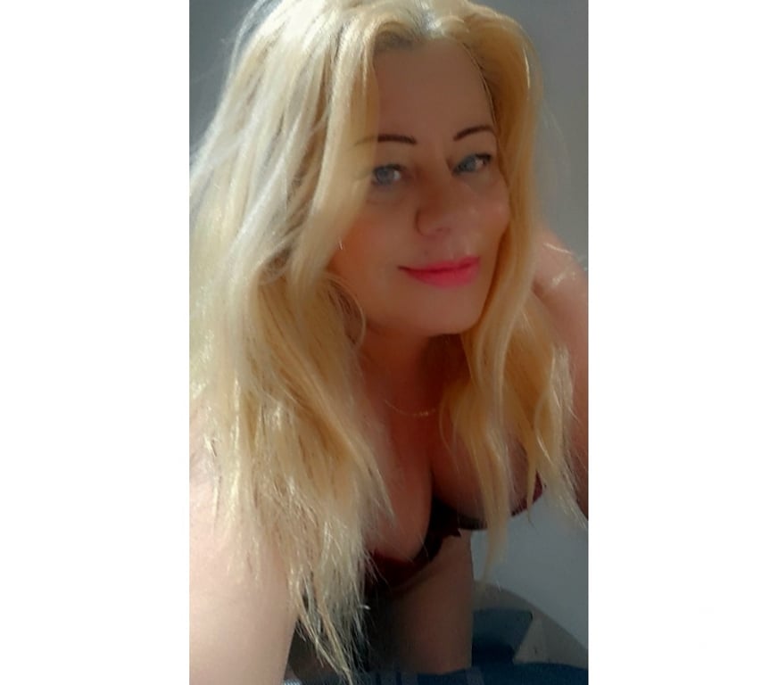 Escorts North London Wood Green - North London - Photos for Sexy Alexa party grils Best Milf ❤️❤️😘💯