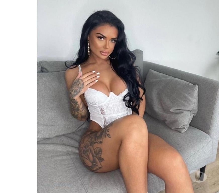 Escorts East London East Ham Station - East London - Photos for New in town sensual body 👁️ top service ❤️💗