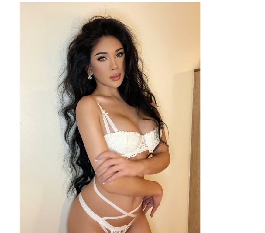 Trans Escorts West Yorkshire Leeds - Photos for Brenda Torres TS New u town .