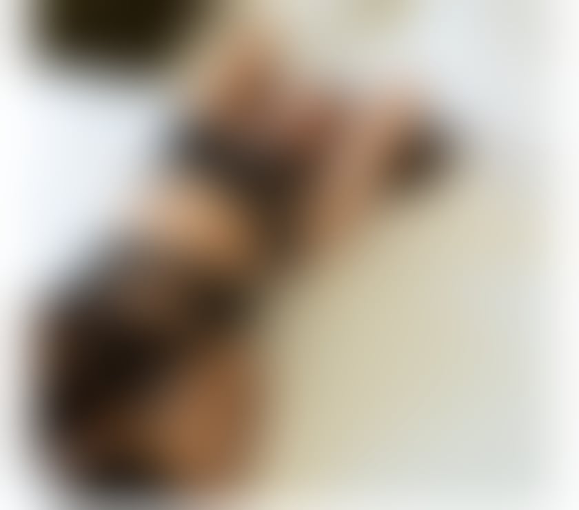 Escorts and Massages Edinburgh Edinburgh - Photos for real girlfriend experience