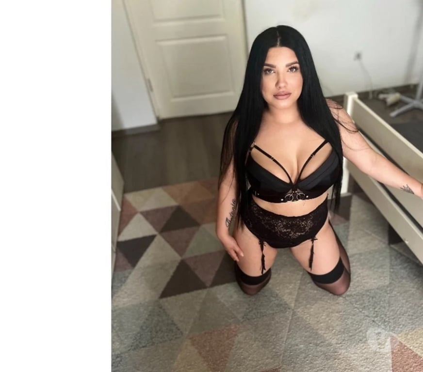 Escorts Dorset Bournemouth, Christchurch and Poole - Photos for NEW EVELINE🔝OWO🍒NO RUSH🔞Party🥂🎉