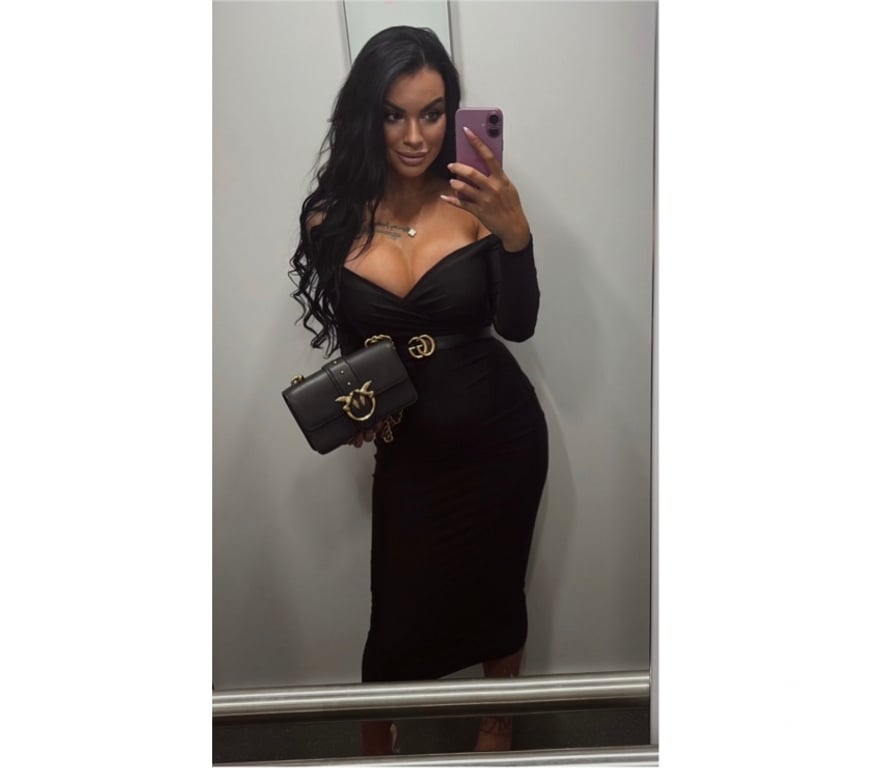 Escorts Hampshire Rushmoor - Photos for Bombshell🍑 No Rush 🍑💕 Party 🎊🎉💕 Karina