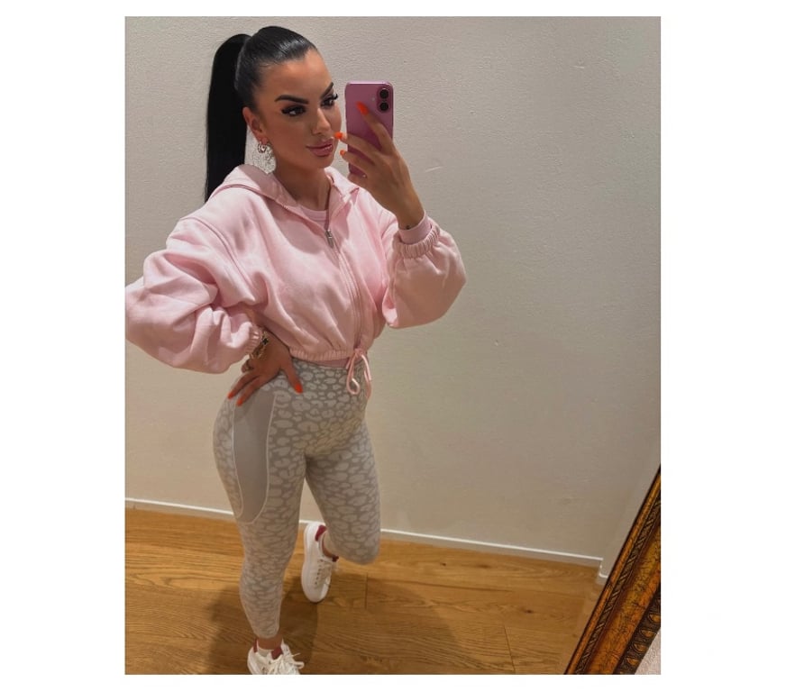 Escorts Hampshire Rushmoor - Photos for Bombshell🍑 No Rush 🍑💕 Party 🎊🎉💕 Karina