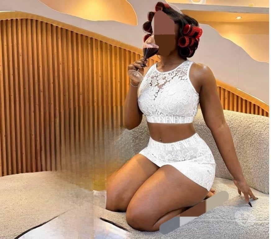 Escorts Kent Maidstone - Photos for Ebony black Bekky deep Honey 🍯 pot😋