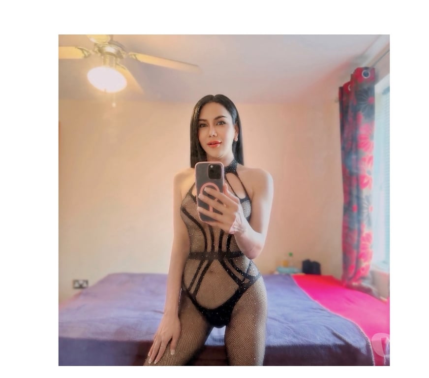 Trans Escorts Surrey Guildford - Photos for Jasmine Diamond thai ladyboy