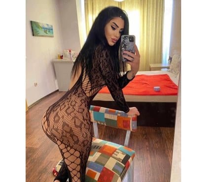 Escorts Heywood Rochdale - Photos for Berry’s new here. No rush party party