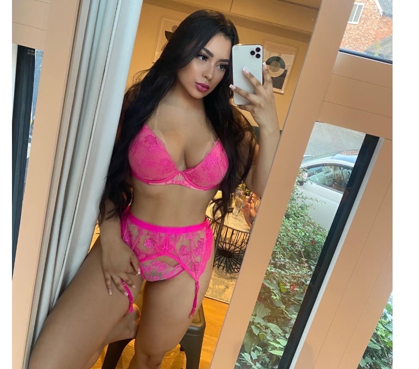 Escorts Canterbury City Centre Canterbury - Photos for Jully🌿💋 available for you ❤️