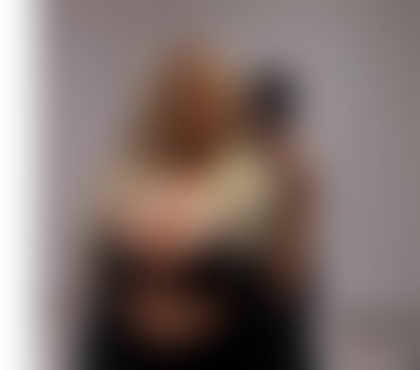 Escorts South West London Tooting Broadway - South West London - Photos for Sara new here very nice only party