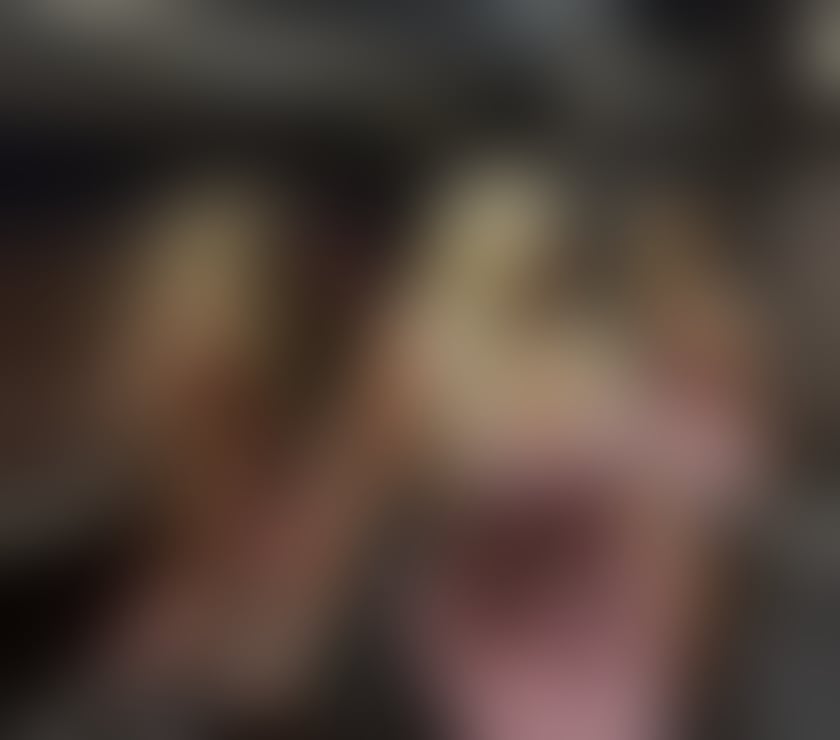 Escorts South West London Tooting Broadway - South West London - Photos for Sara new here very nice only party