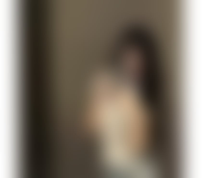 Escorts Farnborough Rushmoor - Photos for Exclusively Asian Girlfriend Experience waiting for you