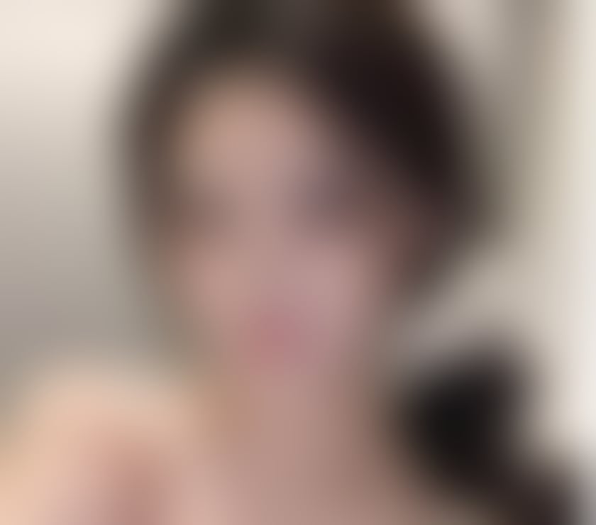 Escorts Farnborough Rushmoor - Photos for Exclusively Asian Girlfriend Experience waiting for you