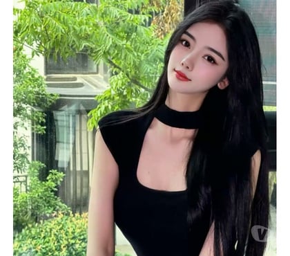 Escorts Farnborough Rushmoor - Photos for Exclusively Asian Girlfriend Experience waiting for you