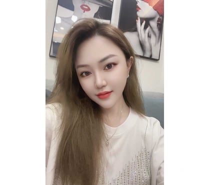 Escorts Farnborough Rushmoor - Photos for Exclusively Asian Girlfriend Experience near Fleet& Bagshot