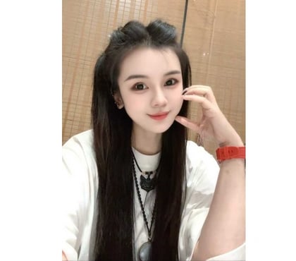 Escorts Farnborough Rushmoor - Photos for Exclusively Asian Girlfriend Experience for you Camberley