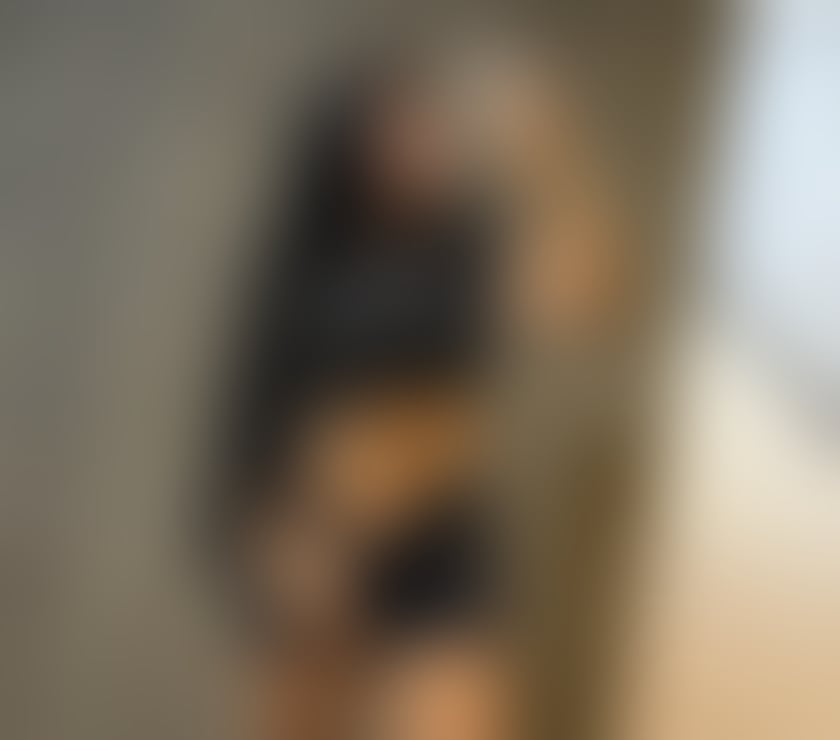 Escorts North West London Colindale - North West London - Photos for KALLY 🩷 NEW PARTY GIRL IN TOWN🍾🍾 ✨