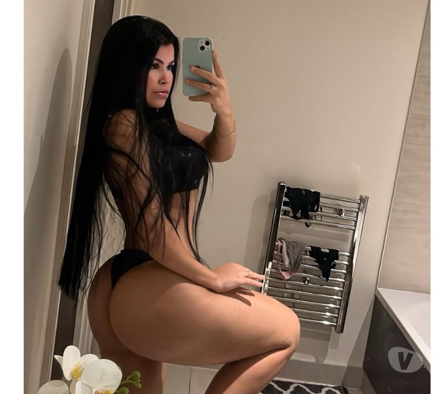 Escorts North West London Harrow - Photos for KALLY NEW PARTY GIRL IN TOWN🍾🍾 ✨