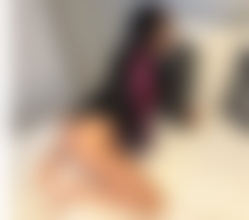 Escorts South East London Lewisham - Photos for I’m sweet,💜 girl, warm, beautiful and friendly