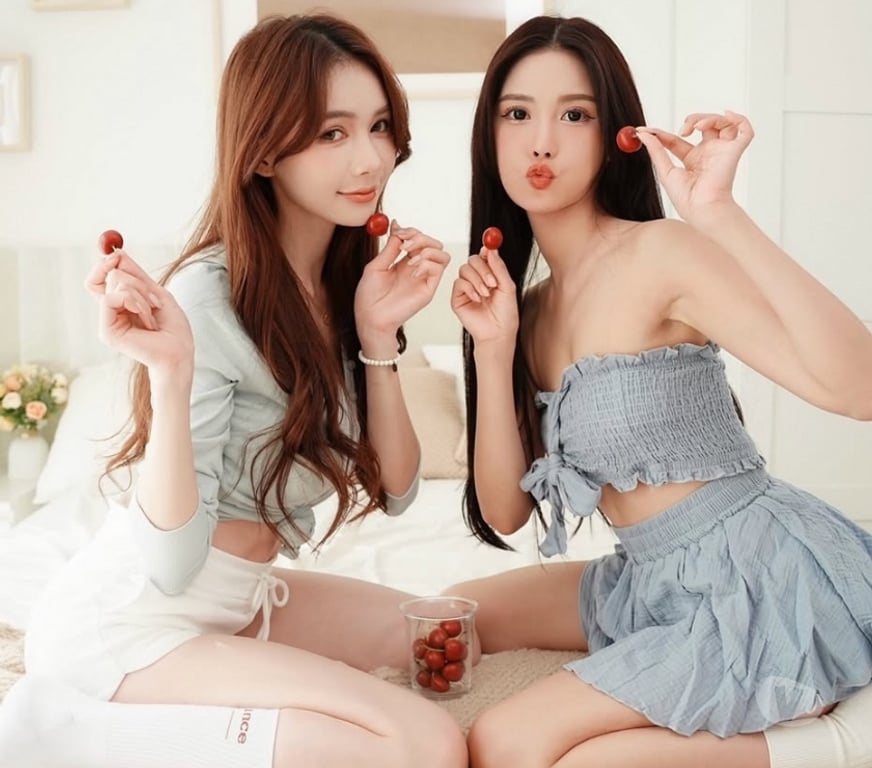 Escorts East London Stratford - East London - Photos for 👑No Rush Super Sexy Duo Japanese Escorts in Town❤️