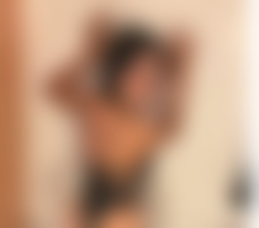 Slim, Petite and sexy 😘 Thai Katty, Here till Sunday x