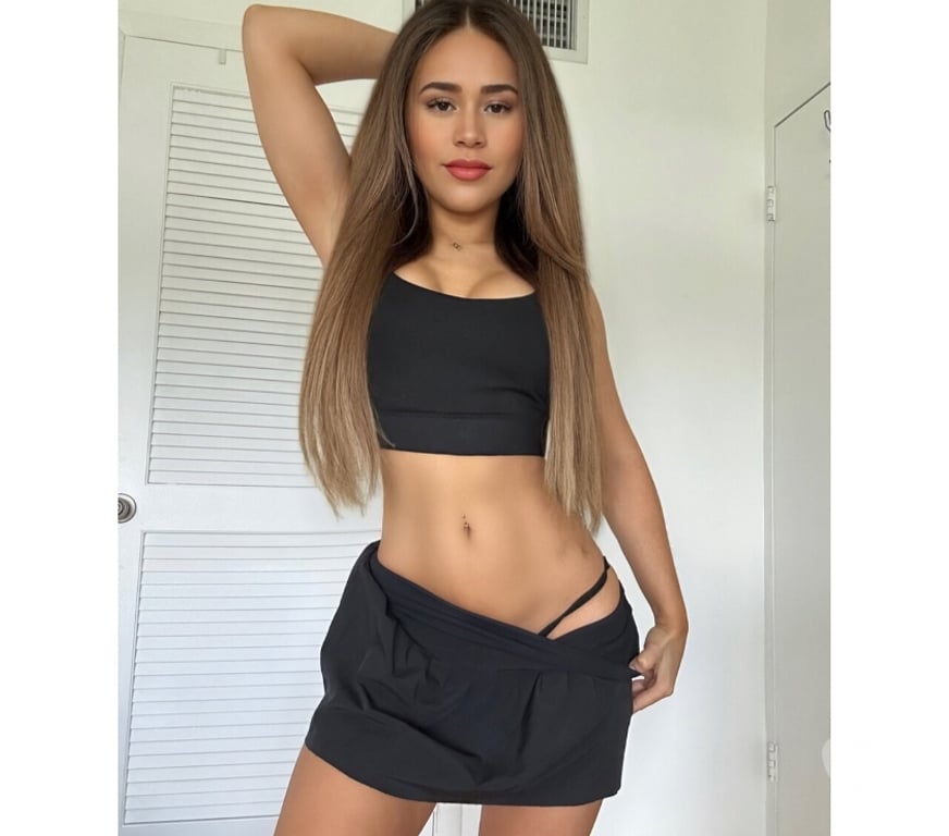 Escorts West Yorkshire Bradford - Photos for CELINA, BEAUTY CURVES BODY in Bradford 🍯