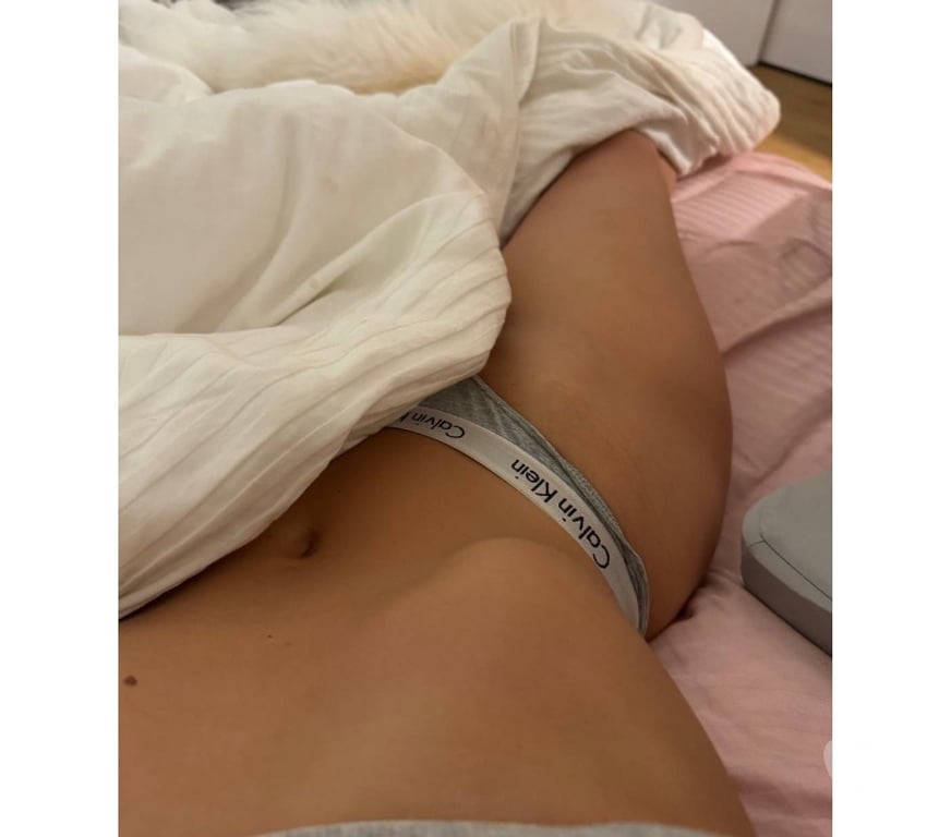Escorts Hampshire Basingstoke and Deane - Photos for I'm very hot Latina x Valentina x with a naughty body