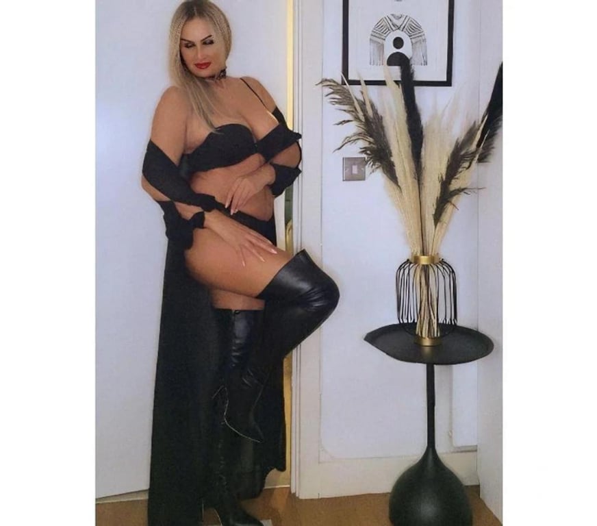 Escorts Windsor and Maidenhead Maidenhead - Windsor and Maidenhead - Photos for ✨️💥 Blonde Busty Milf Massages And Gfe💥✨️
